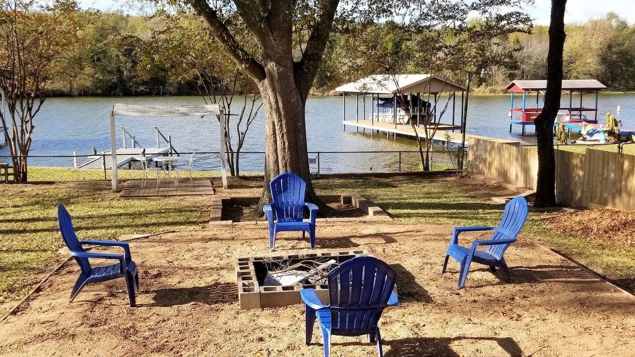 Photo of Others in Carolyn Estates