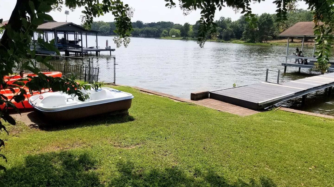 Photo of Others in Carolyn Estates