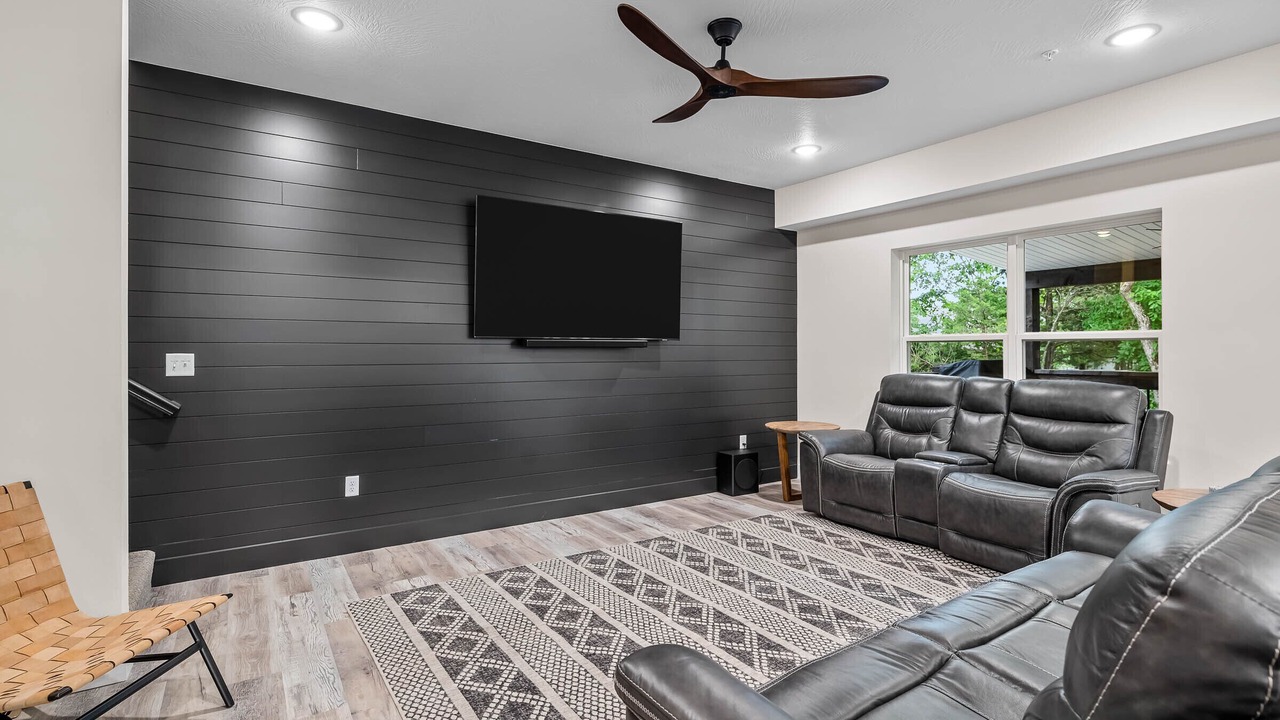 Photo of Bedroom in Hollister