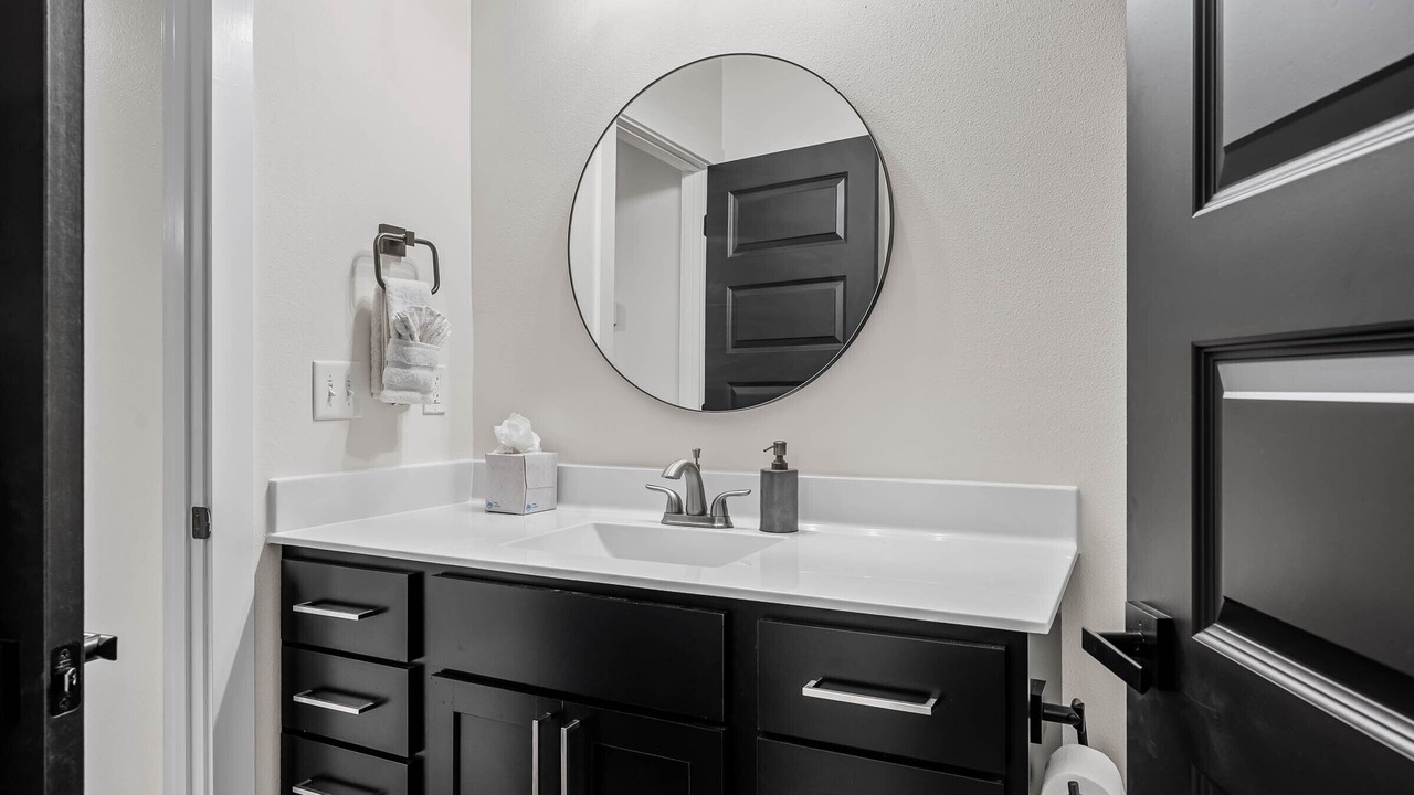 Photo of Bathroom in Hollister