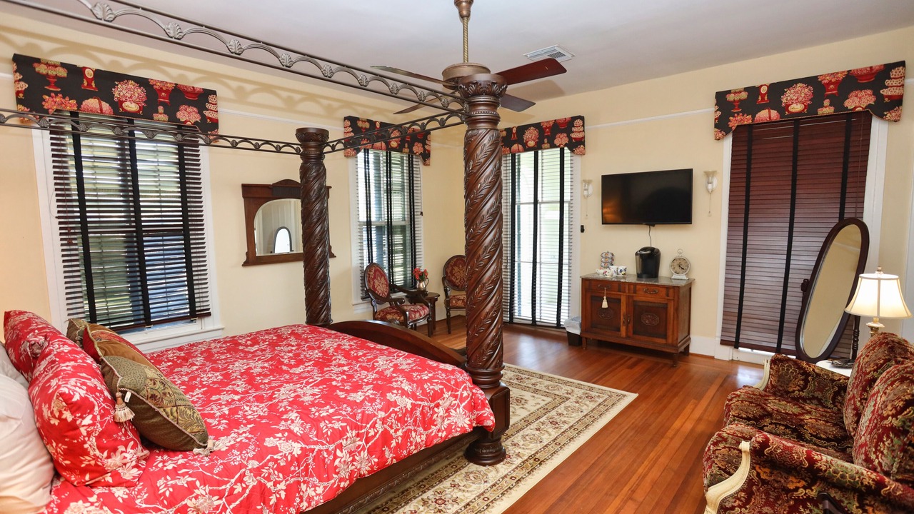 Photo of Bedroom in San Jacinto