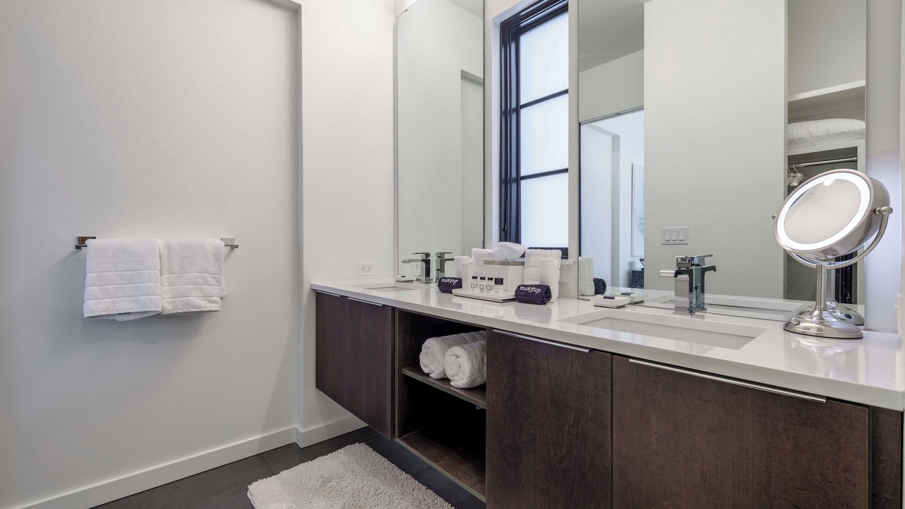 Photo of Bathroom in West End