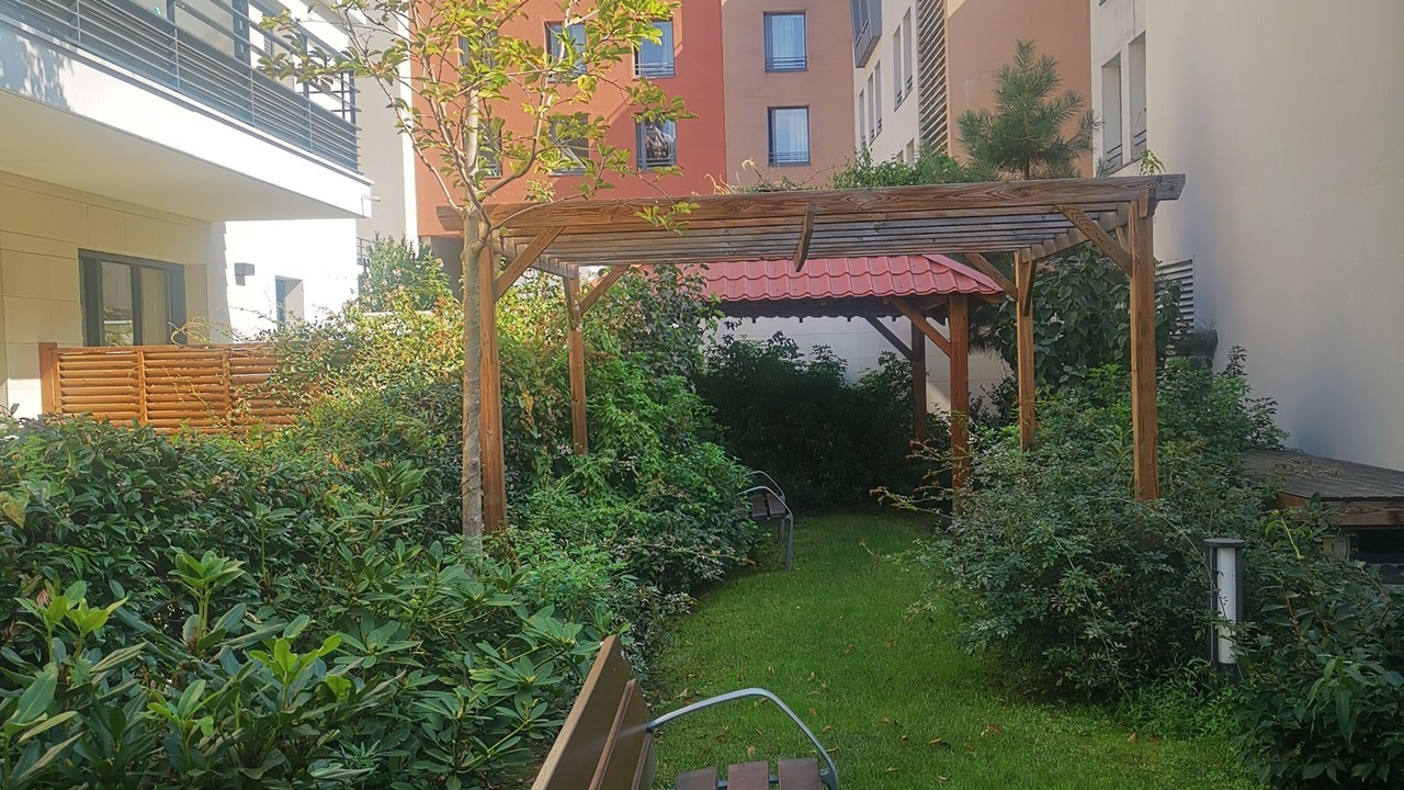 Photo of Outdoor in Saint-Mande