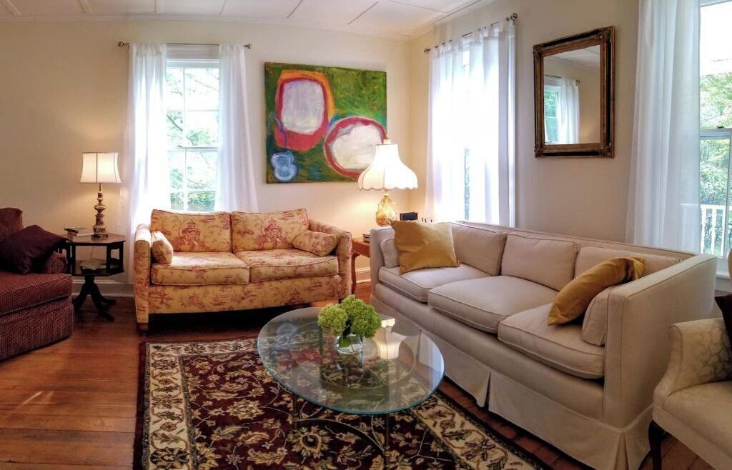 Photo of Livingroom in Goshen