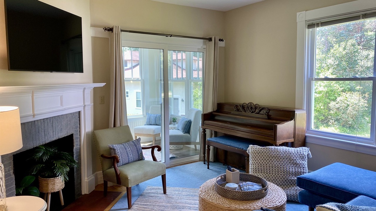 Photo of Others in York Harbor