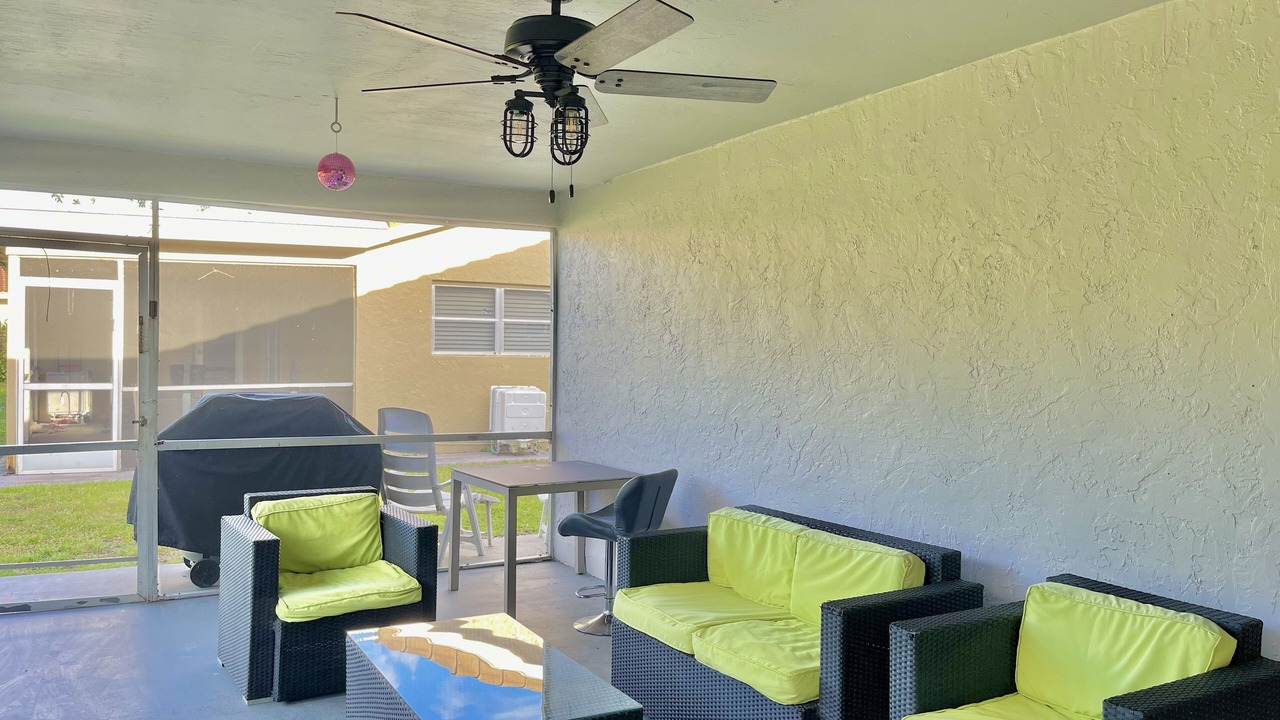 Photo of Patio Balcony in North Lauderdale