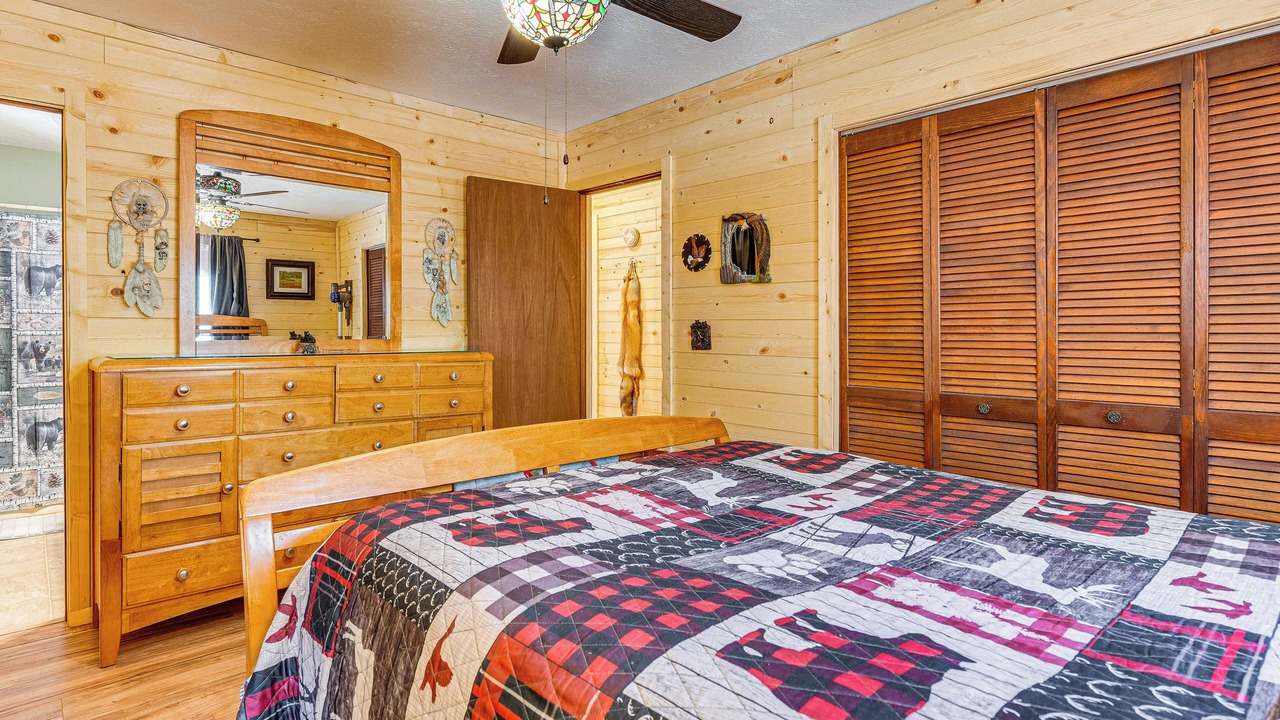 Photo of Bedroom in Murphy