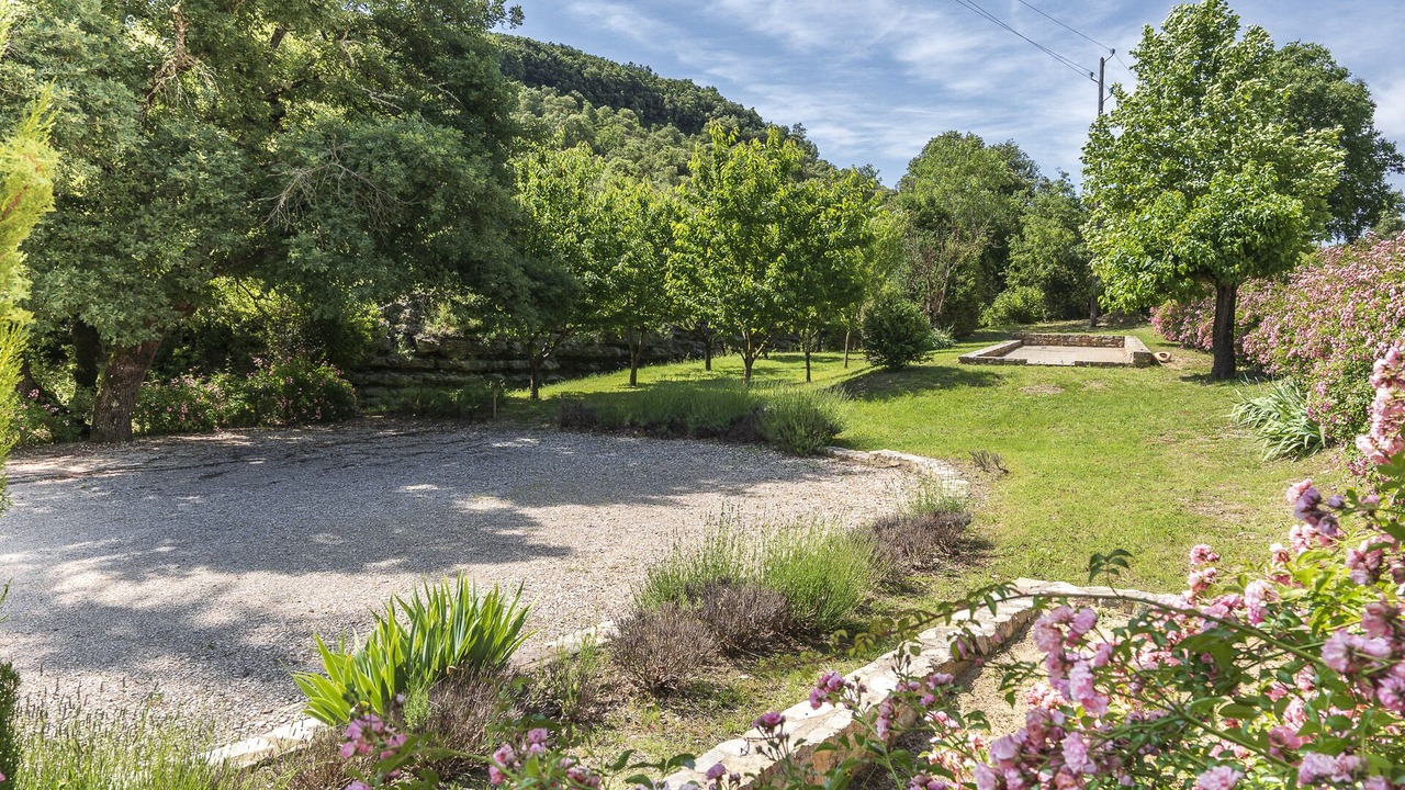 Photo of Outdoor in Lagorce