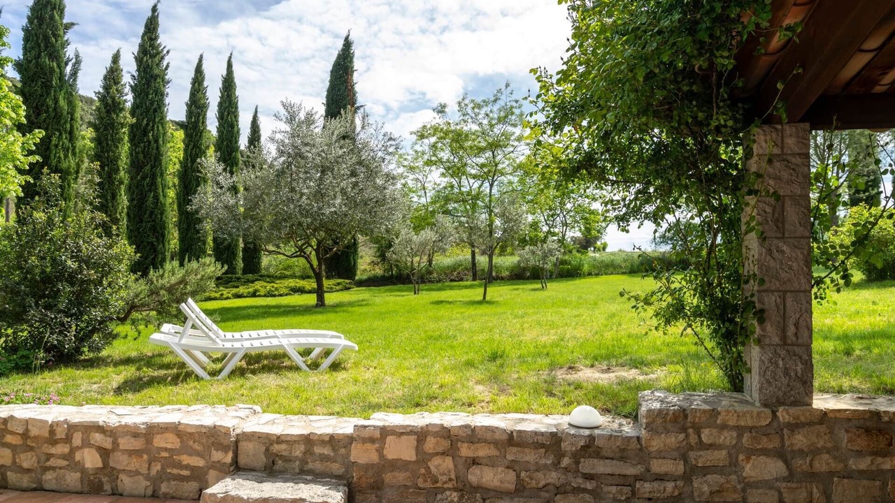 Photo of Outdoor in Lagorce