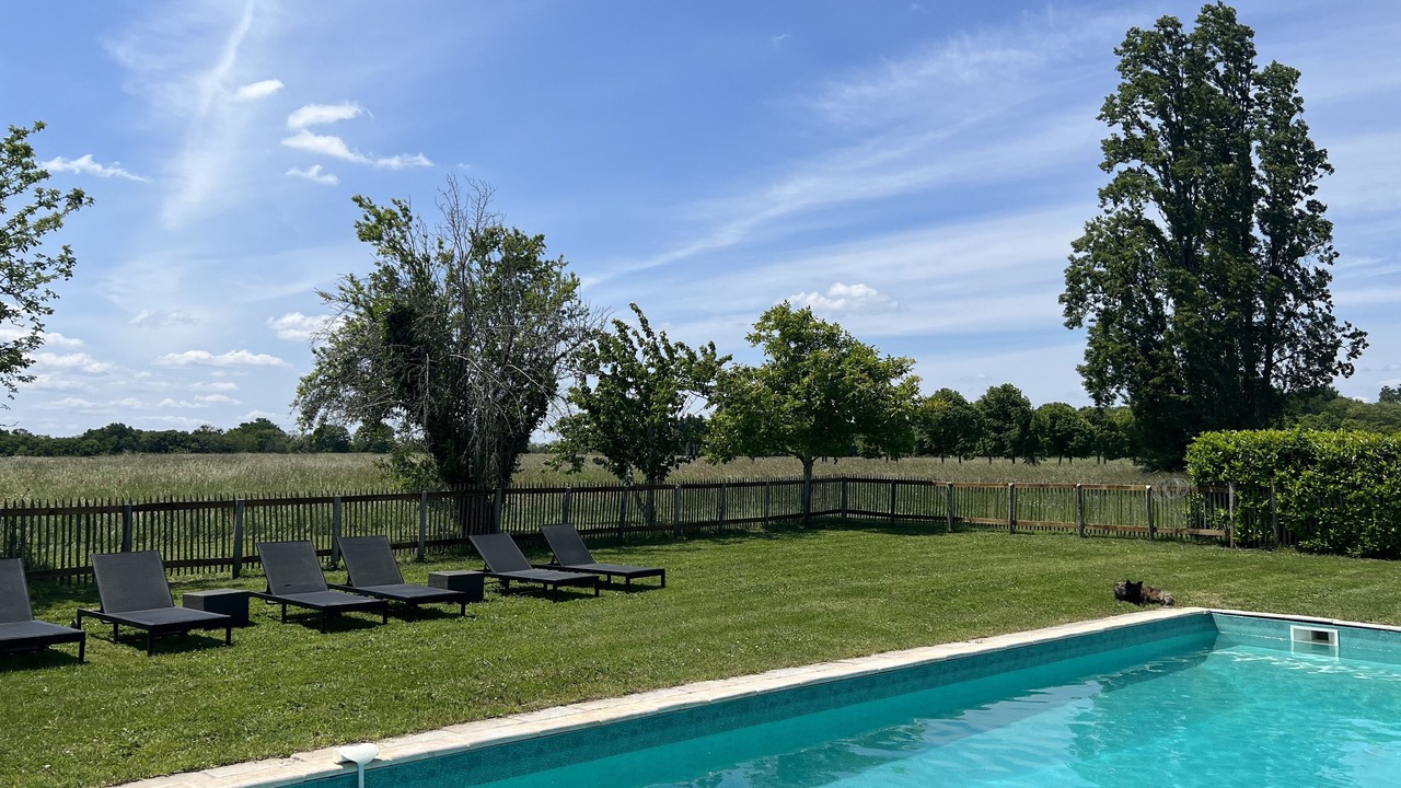 Photo of Outdoor in Saint-Come