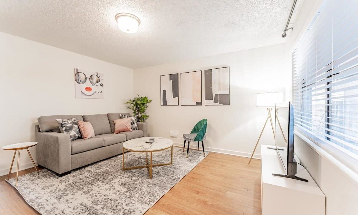 Photo of Livingroom in Brentwood