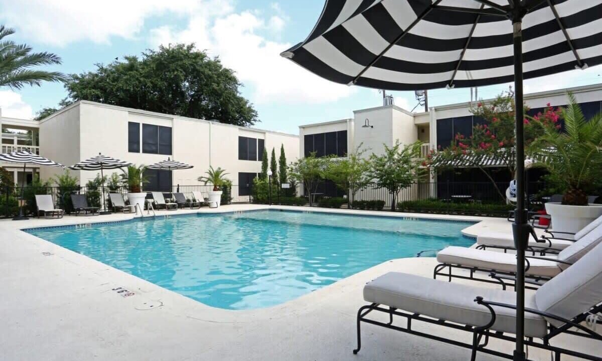 Photo of Outdoor in Brentwood
