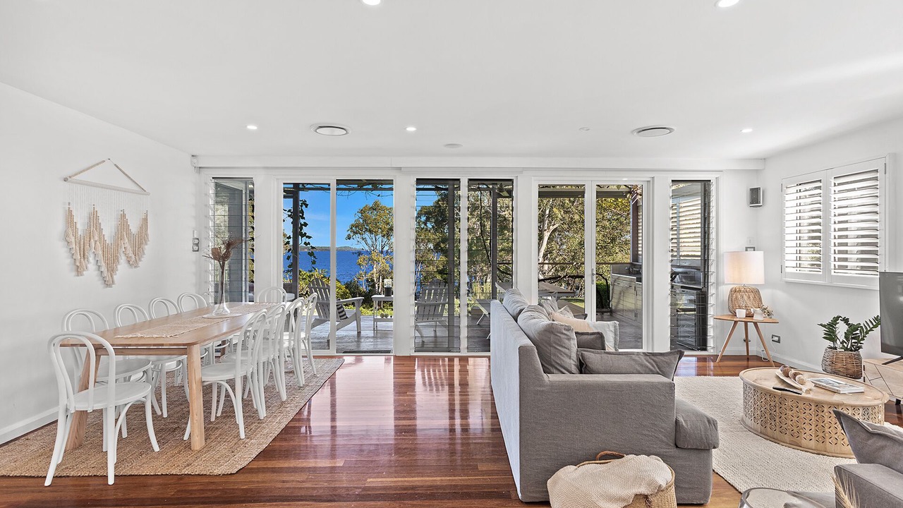 Photo of Livingroom in Soldiers Point