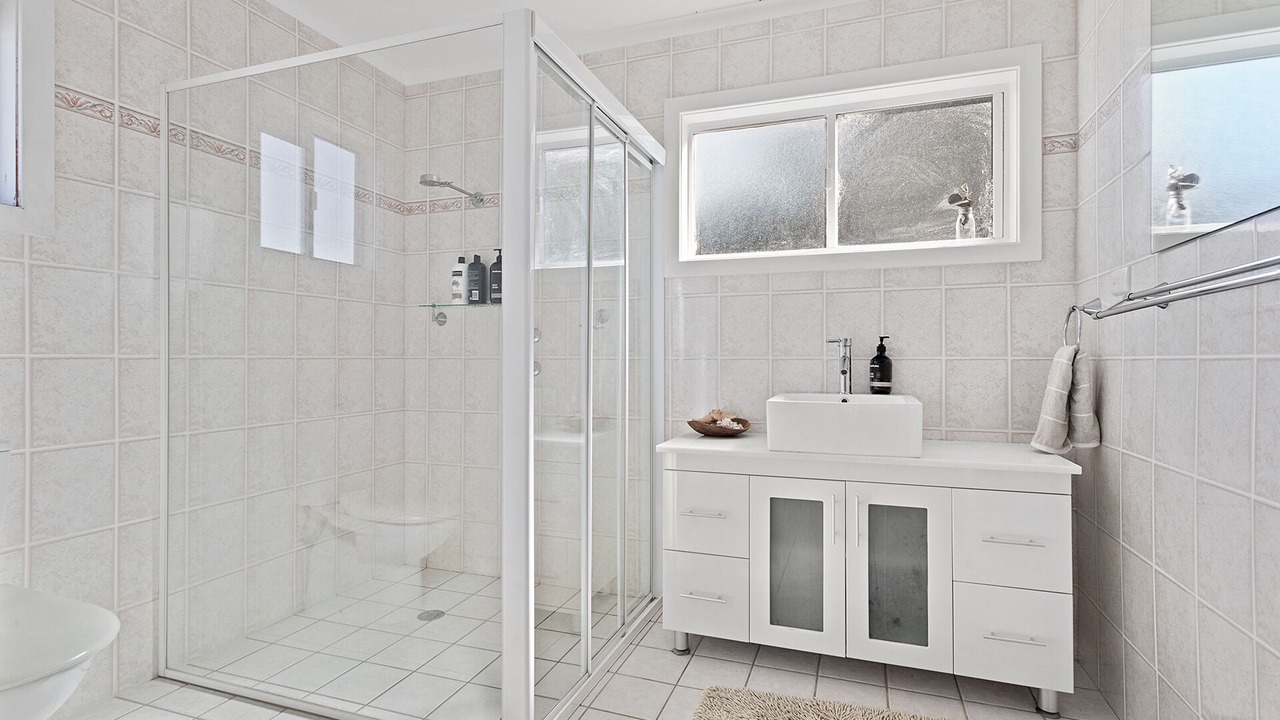 Photo of Bathroom in Soldiers Point