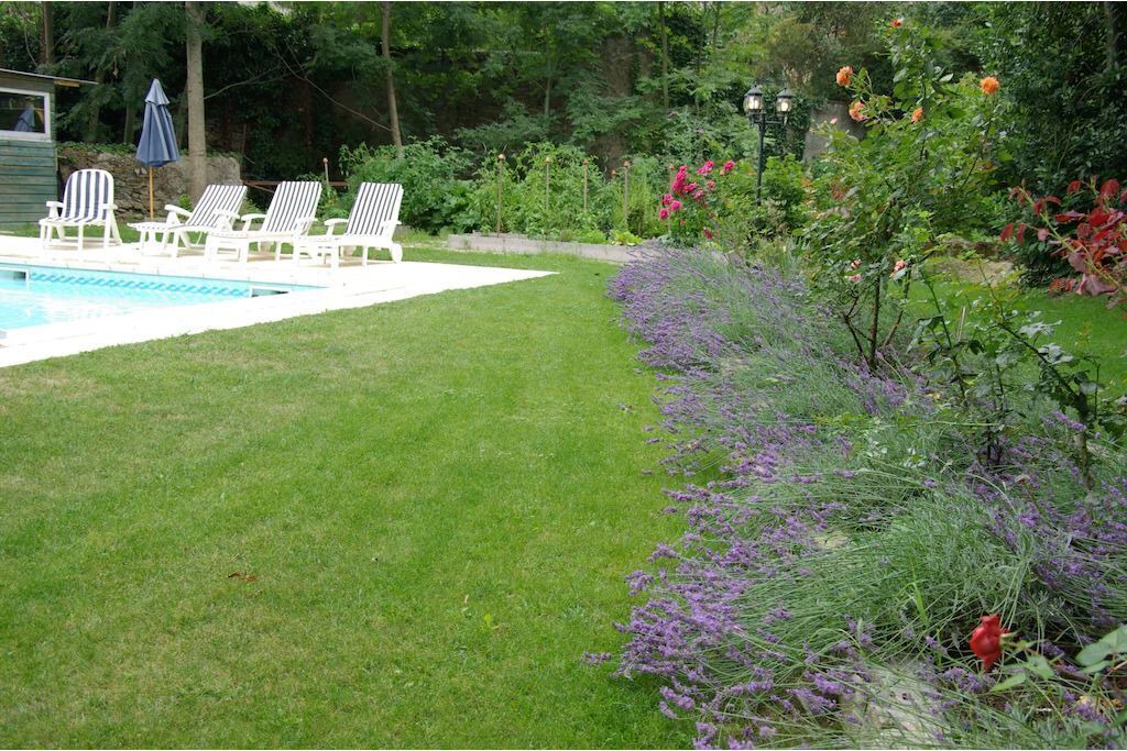 Photo of Outdoor in Leran