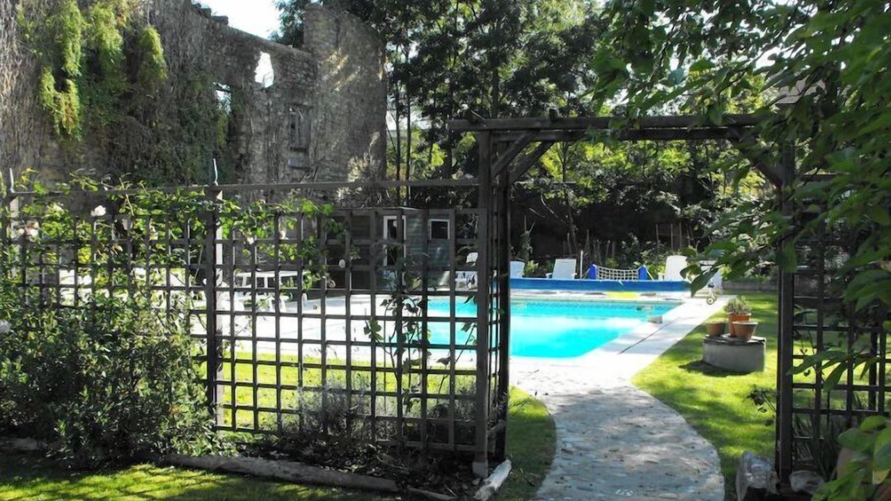 Photo of Outdoor in Leran