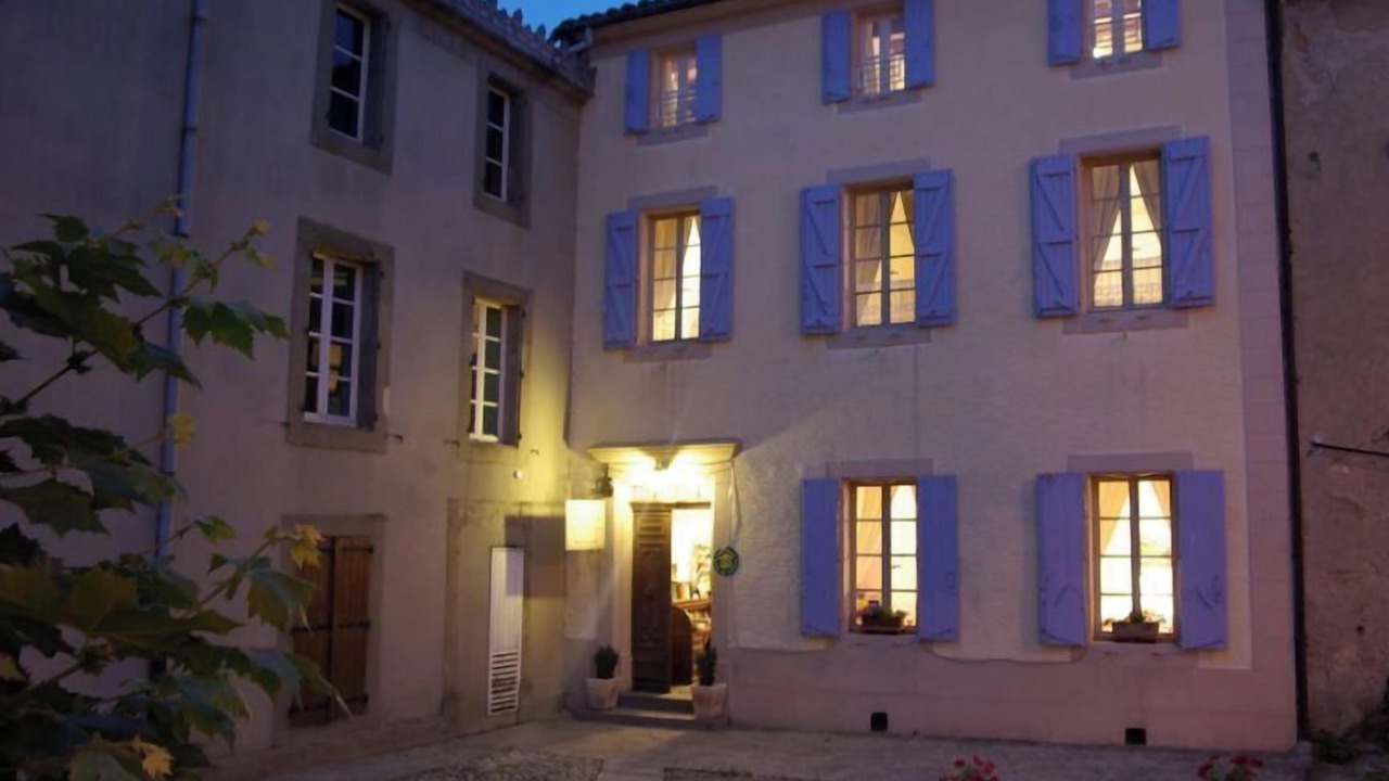 Photo of Outdoor in Leran