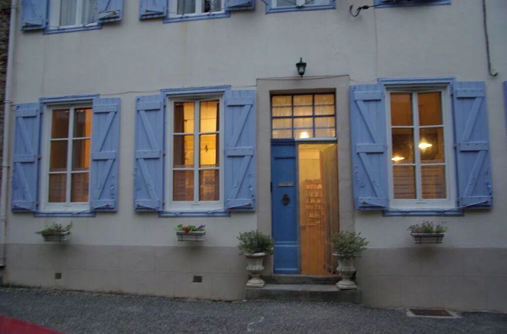 Photo of Outdoor in Leran