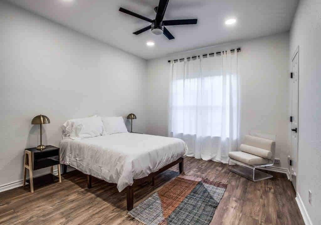 Photo of Bedroom in Far North Dallas