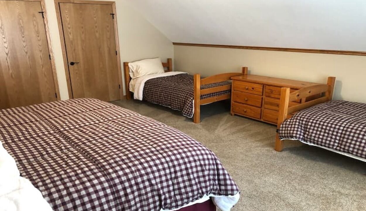 Photo of Bedroom in Northeast Michigan