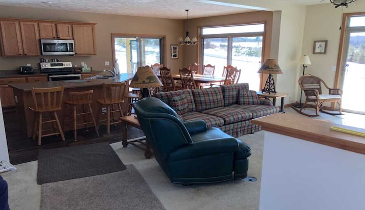 Photo of Livingroom in Northeast Michigan