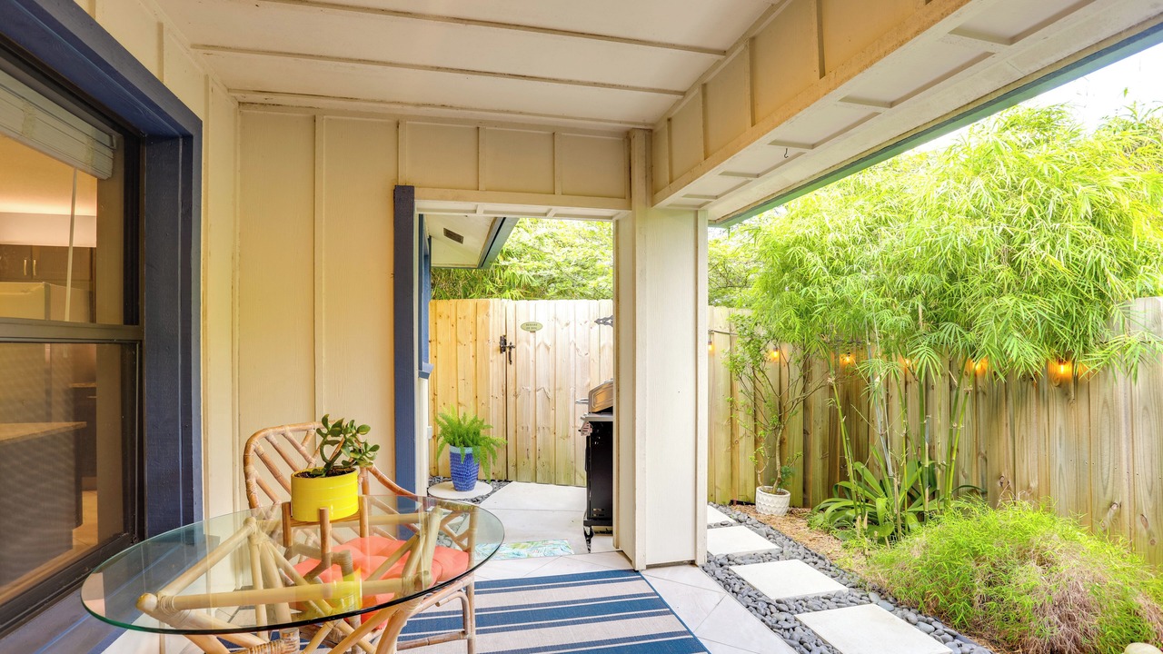 Photo of Outdoor in Jupiter Farms