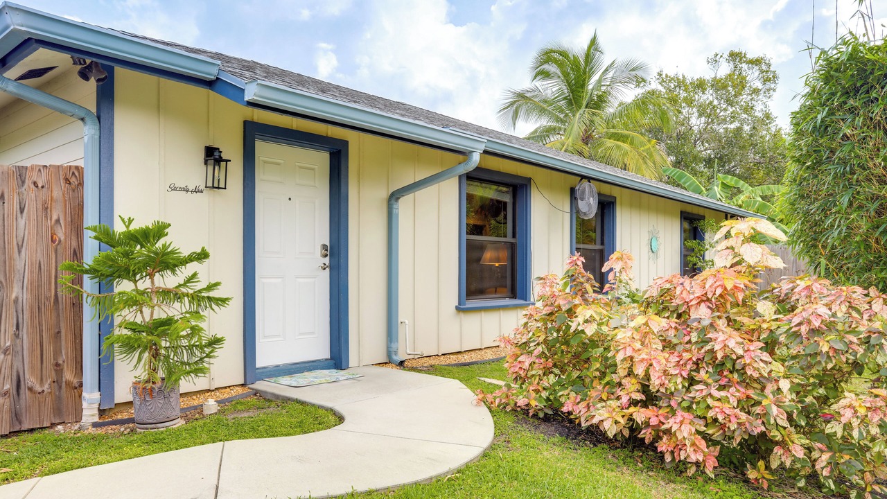 Photo of Outdoor in Jupiter Farms