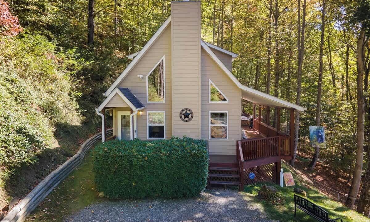 Photo of Outdoor in Waynesville