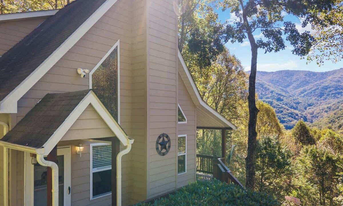 Photo of Outdoor in Waynesville