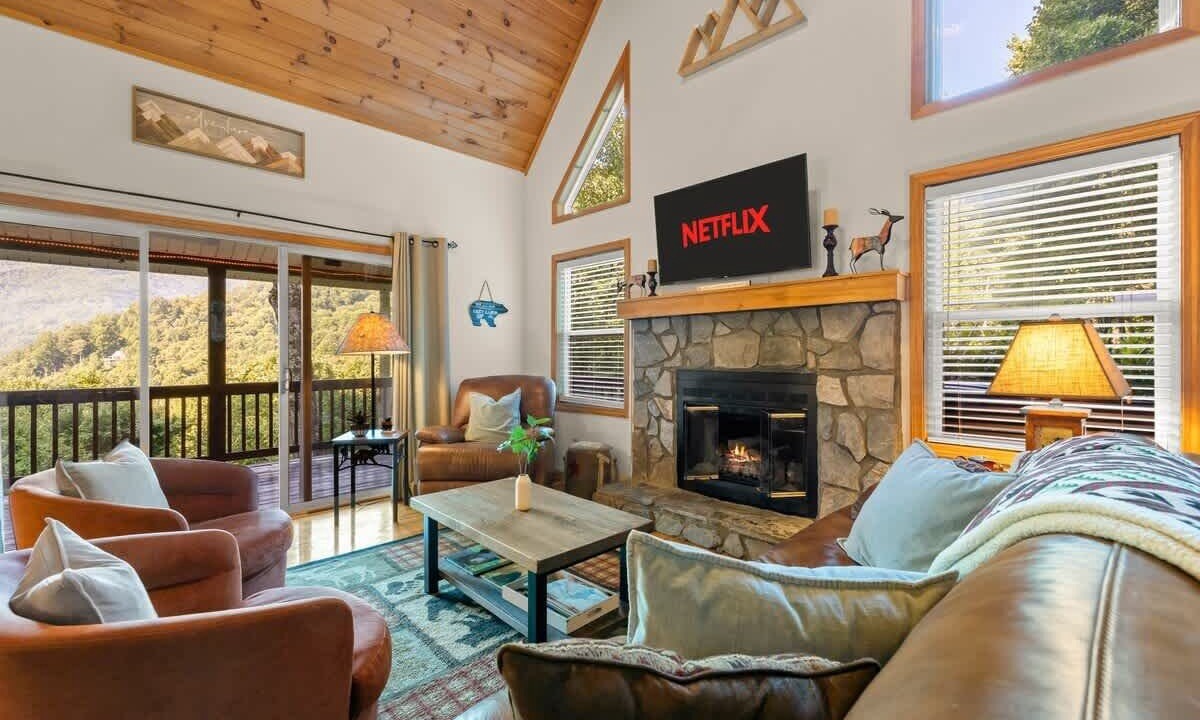 Photo of Livingroom in Waynesville