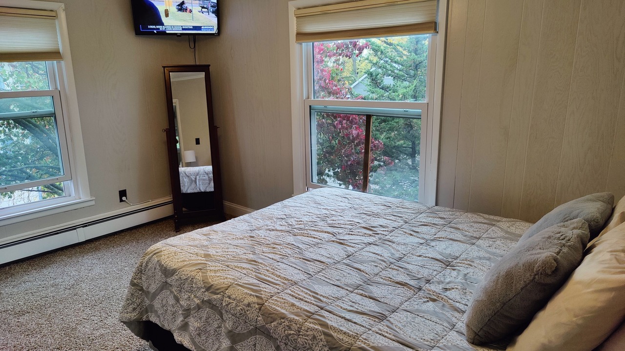 Photo of Bedroom in Olathe
