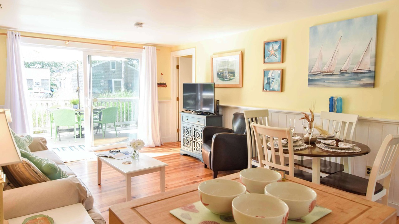 Photo of Livingroom in Wellfleet
