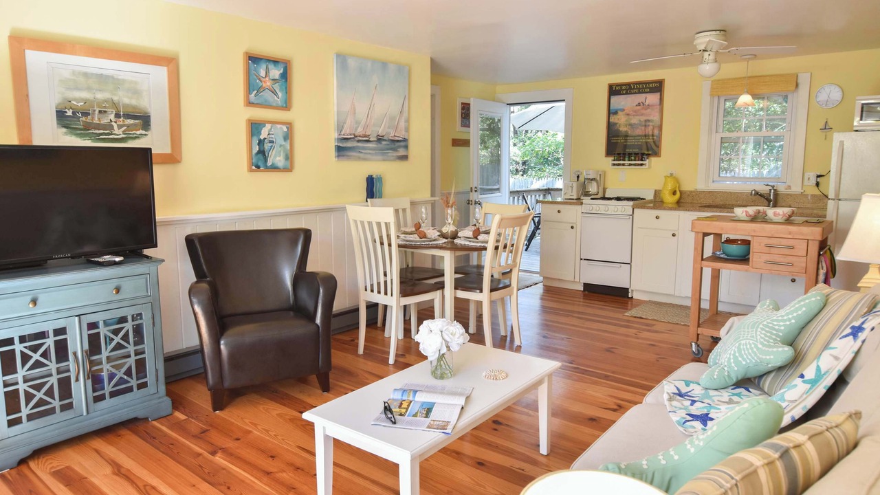 Photo of Livingroom in Wellfleet