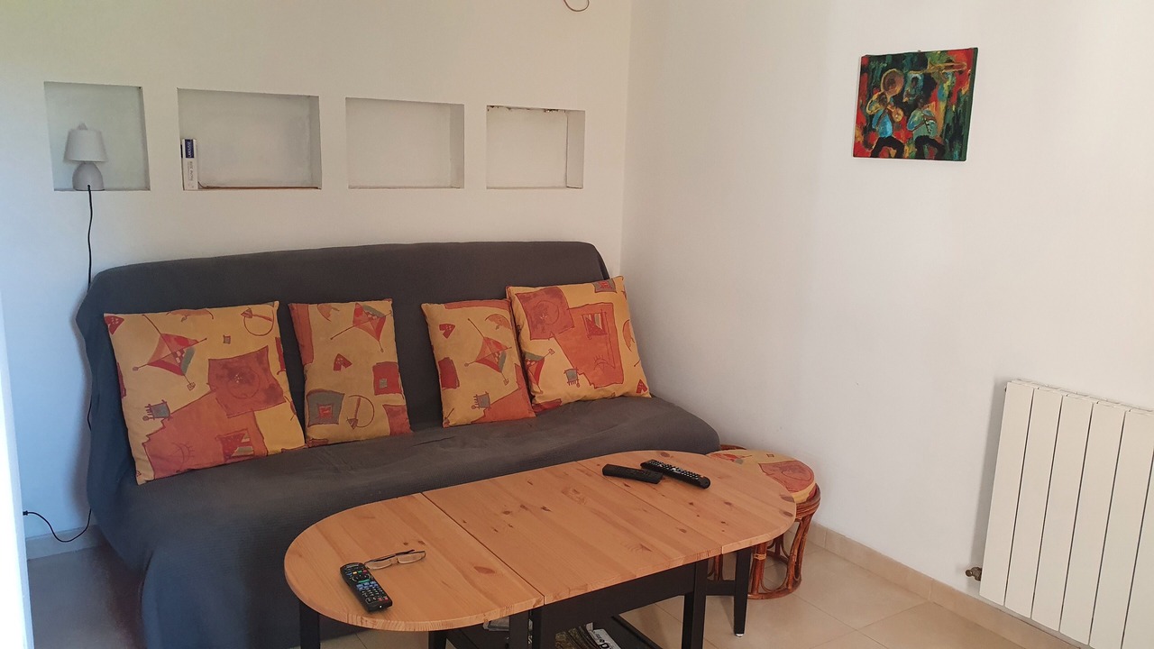 Photo of Livingroom in Saint-Laurent-des-Arbres