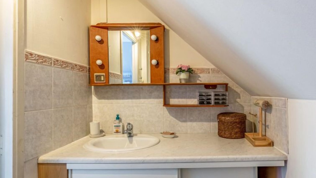 Photo of Bathroom in Saint-Fregant