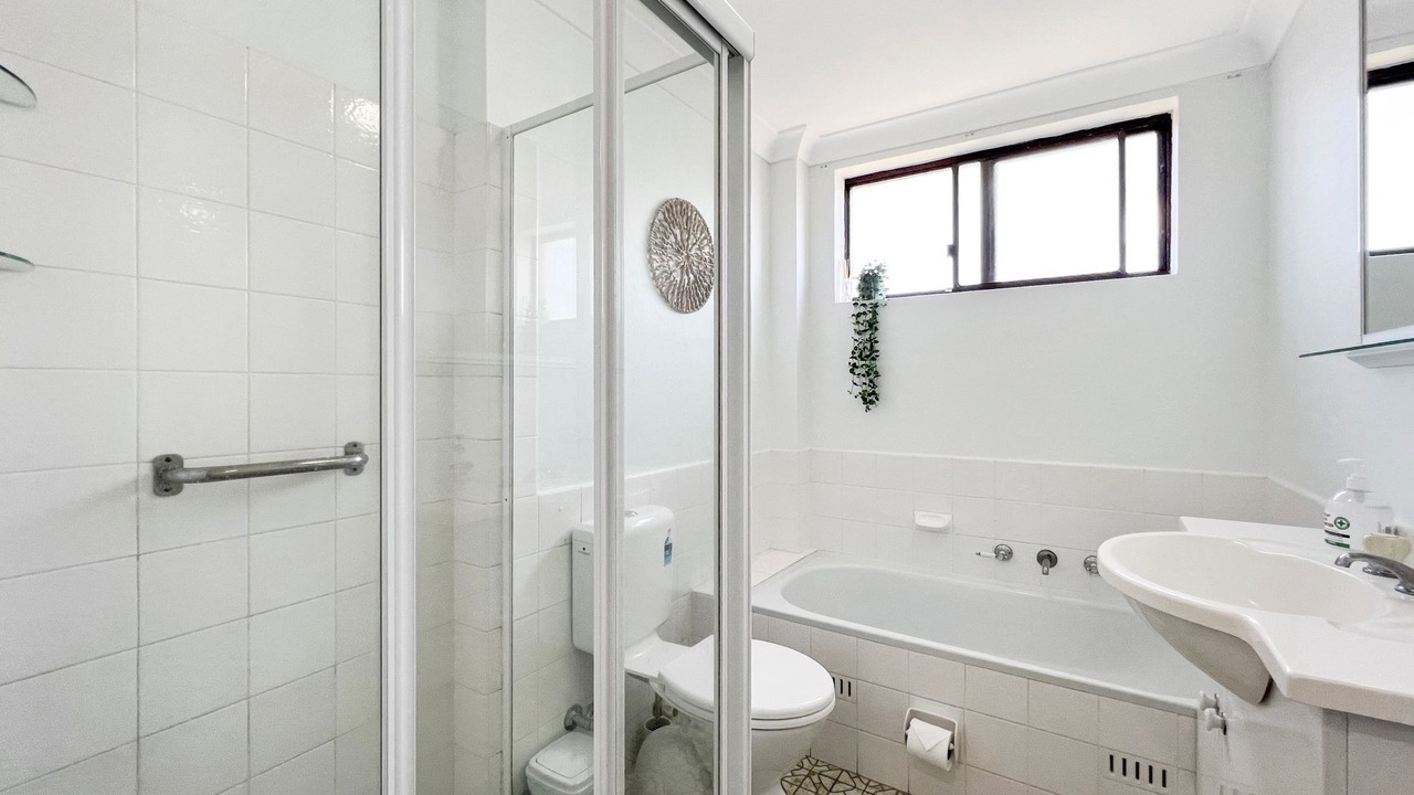 Photo of Bathroom in Tuncurry