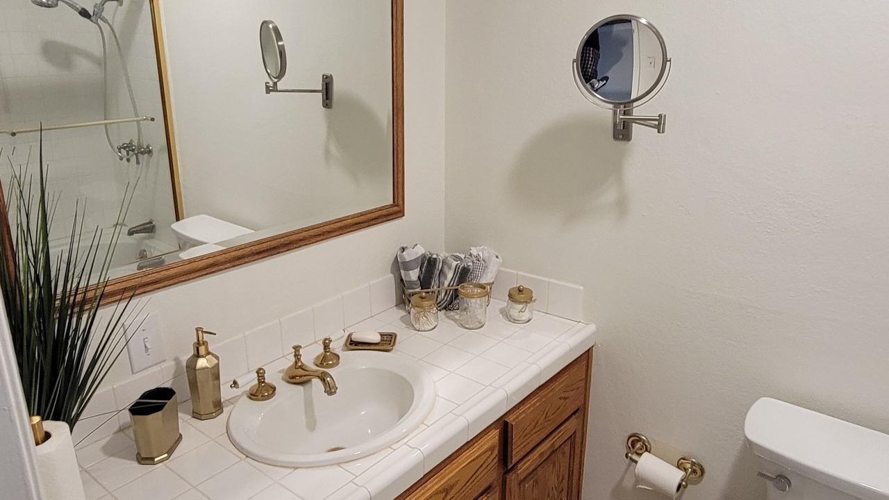 Photo of Bathroom in Newhall