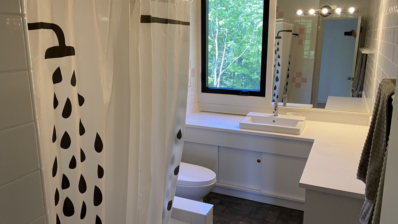 Photo of Bathroom in Lac-Brome