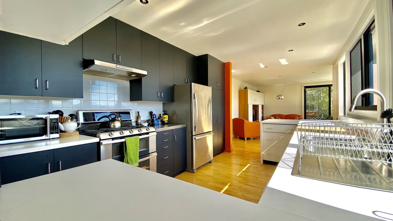 Photo of Kitchen in Lac-Brome