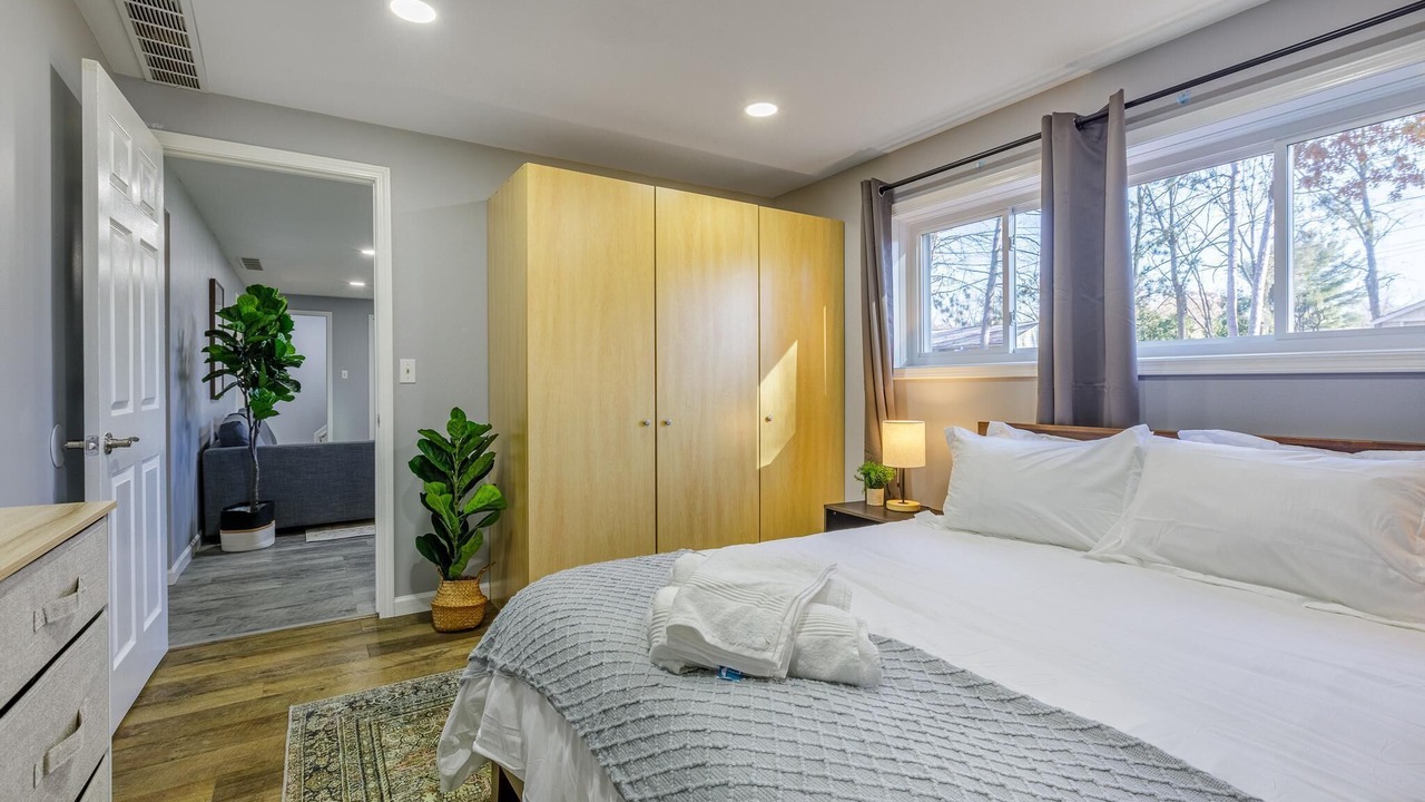 Photo of Bedroom in Commerce Township