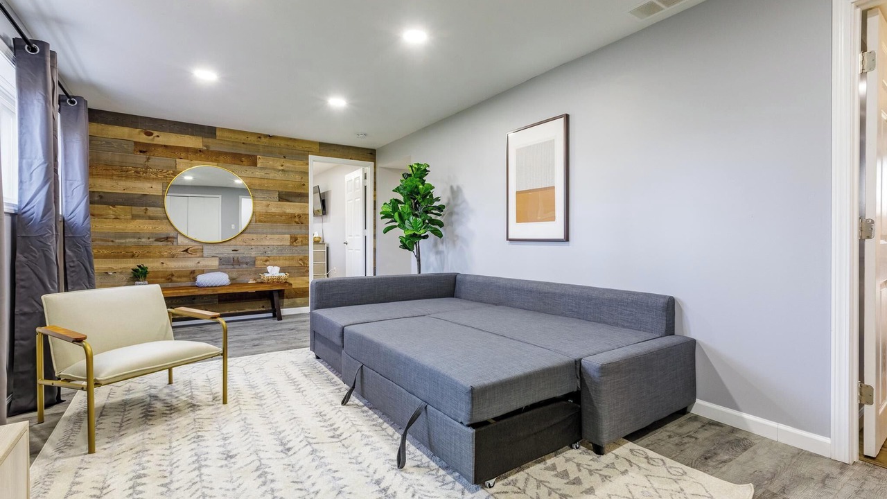 Photo of Livingroom in Commerce Township