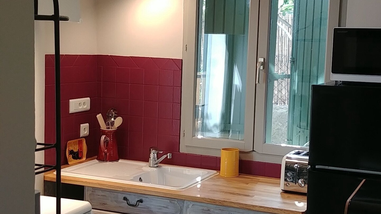 Photo of Kitchen in Nyons