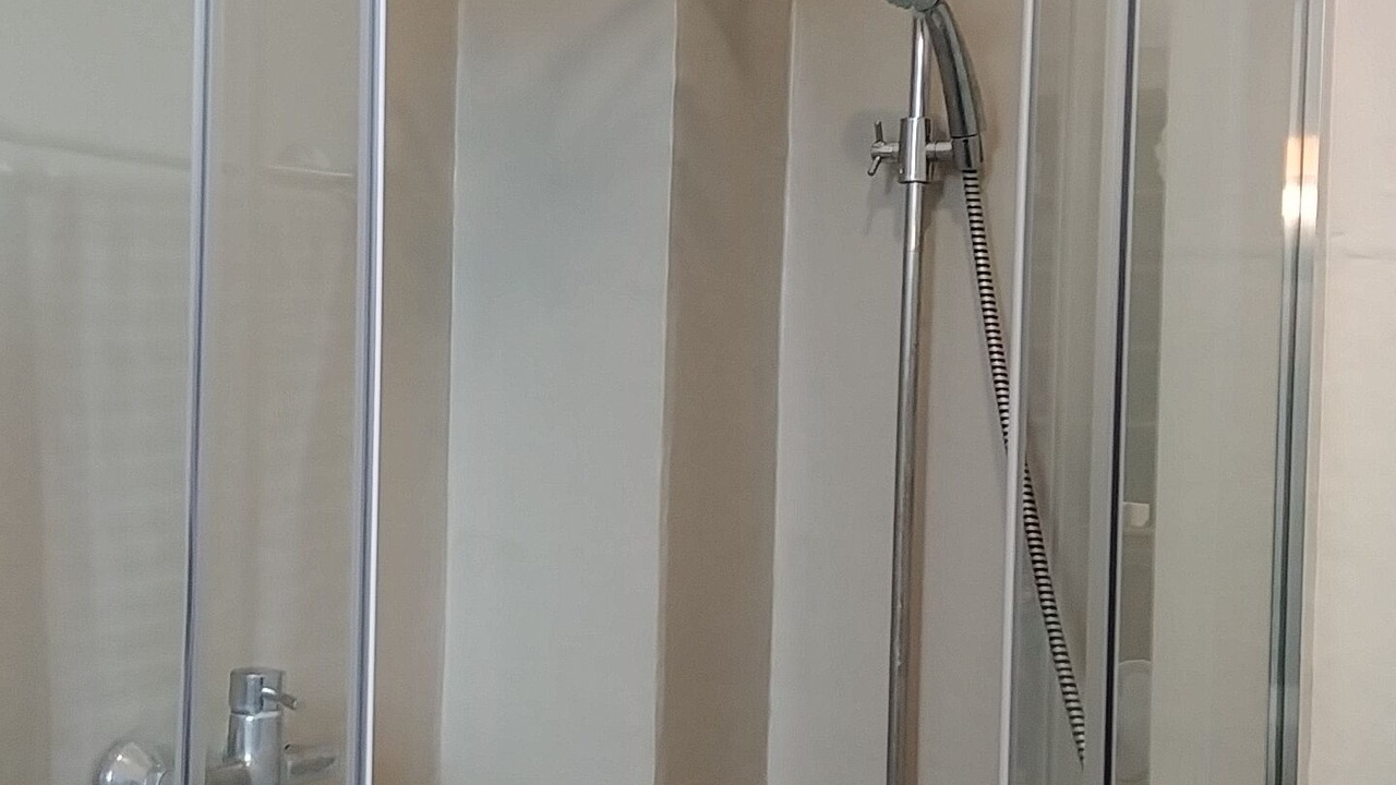 Photo of Bathroom in Nyons