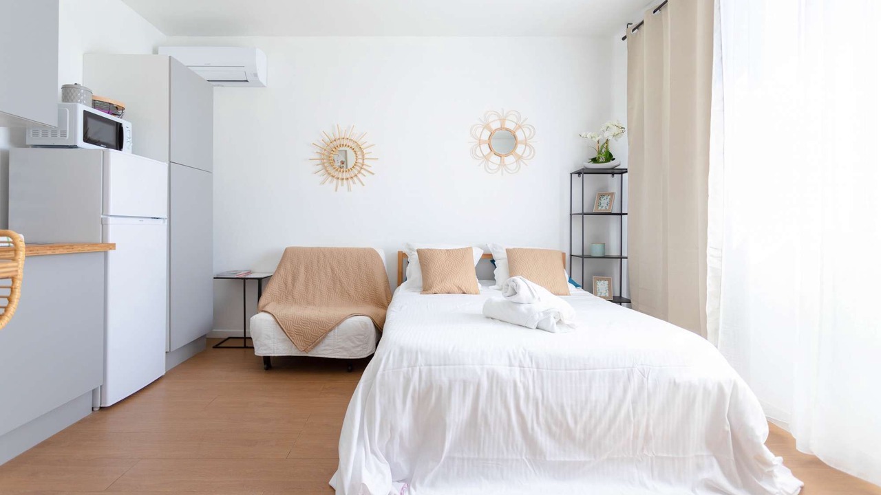 Photo of Bedroom in 4th Arrondissement