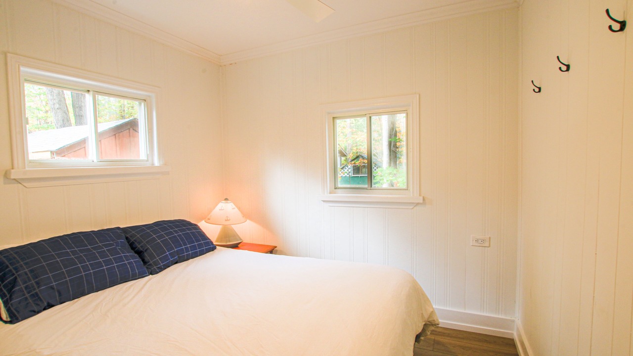 Photo of Bedroom in Gravenhurst