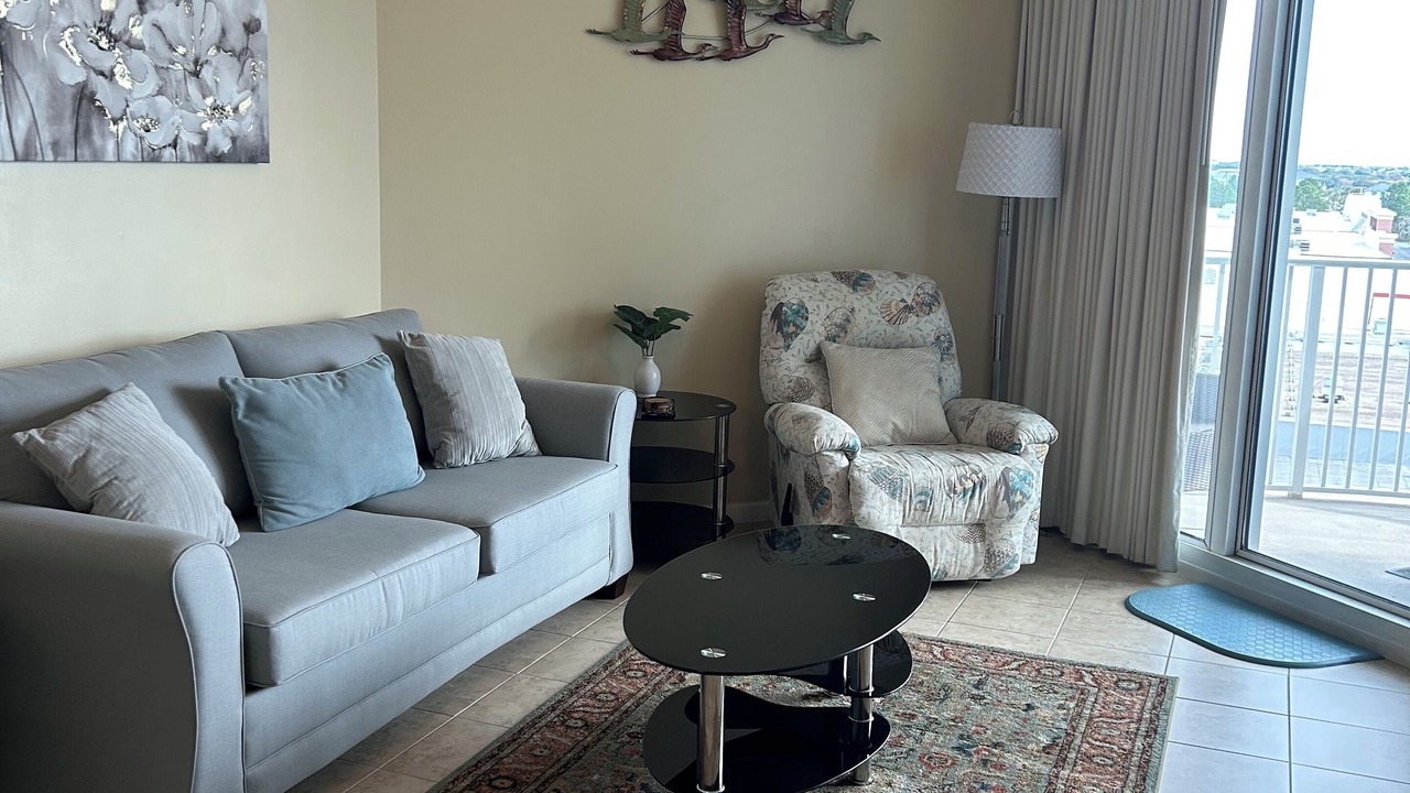 Photo of Livingroom in Destin