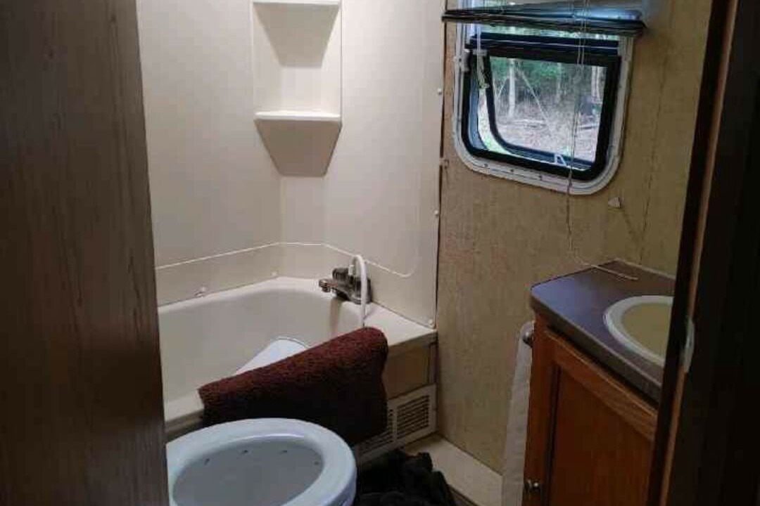 Photo of Bathroom in Mannford