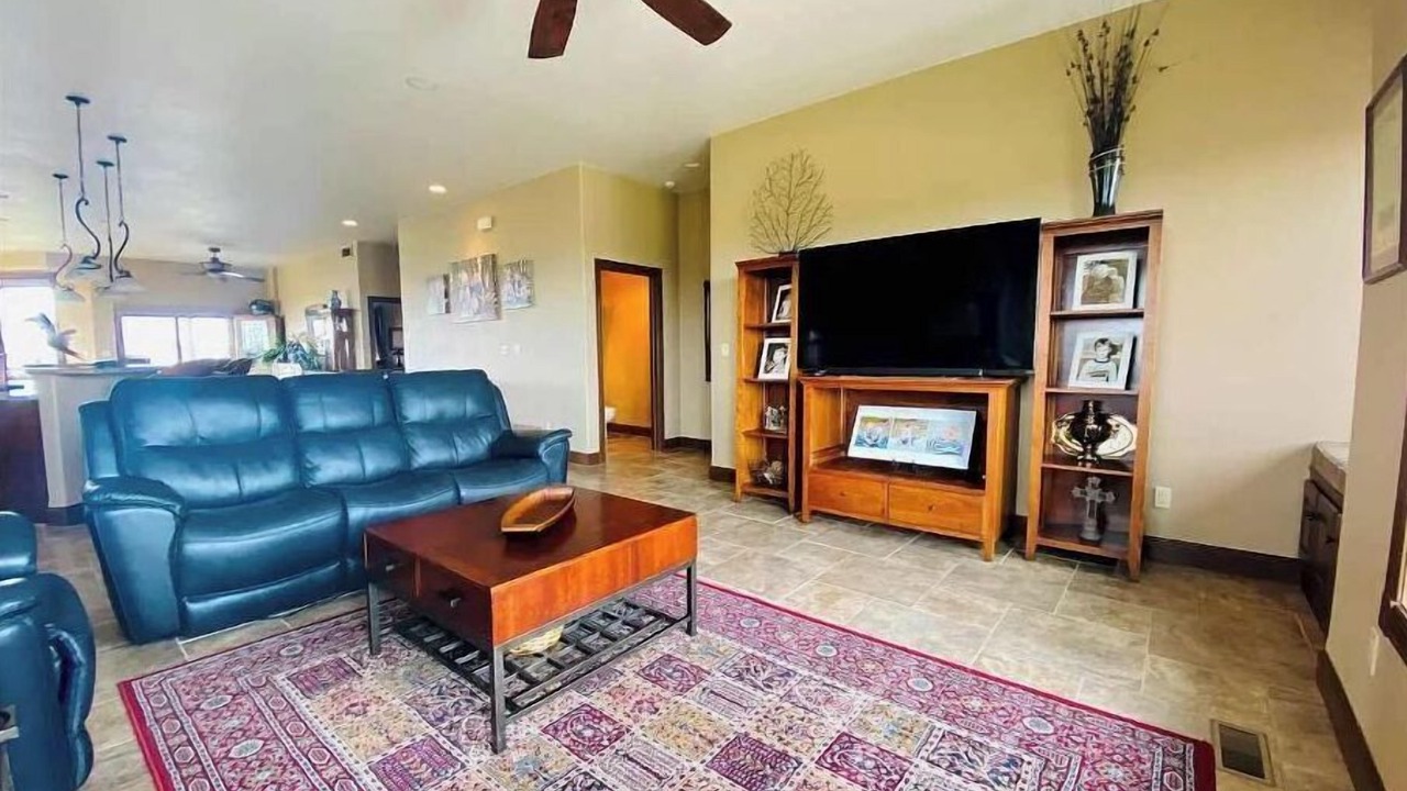 Photo of Livingroom in Brule