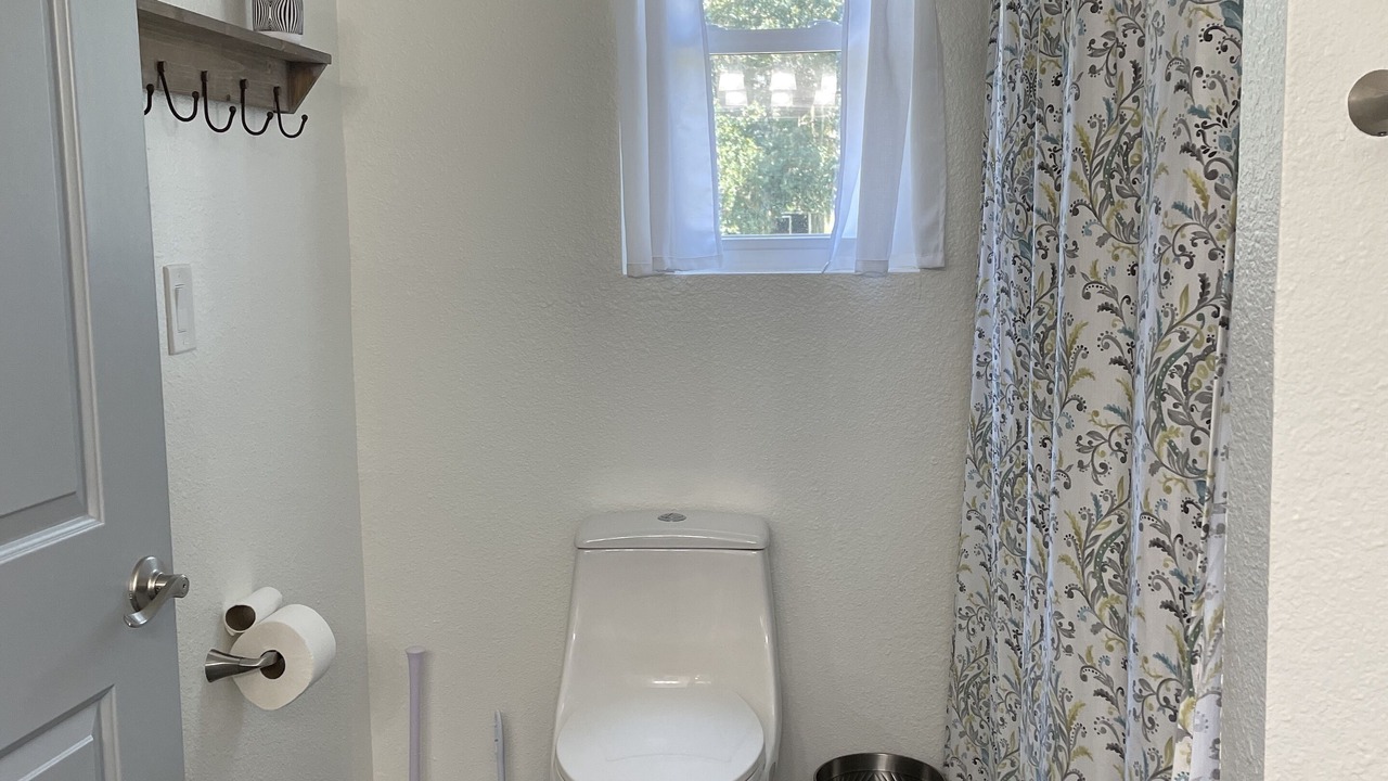 Photo of Bathroom in Brazoria