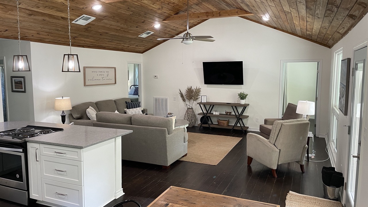 Photo of Livingroom in Brazoria